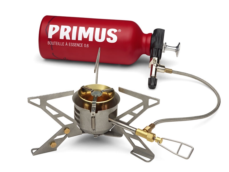 Primus OmniFuel II mit Brennstoffflasche